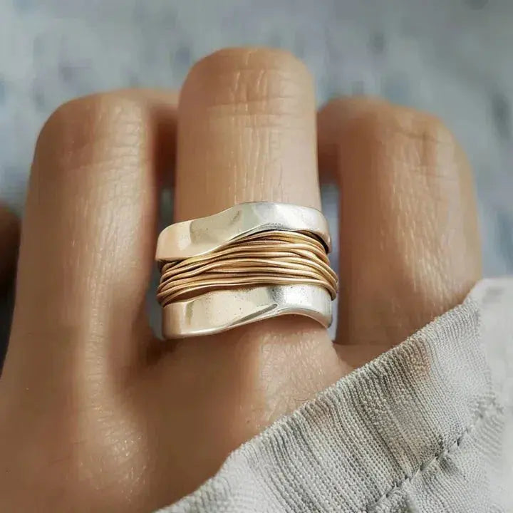 Andrea - Iögonfallande Ring