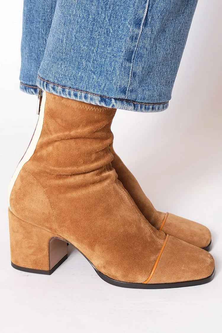Vilma - Mockaboots med Dragkedja för Stilren Komfort