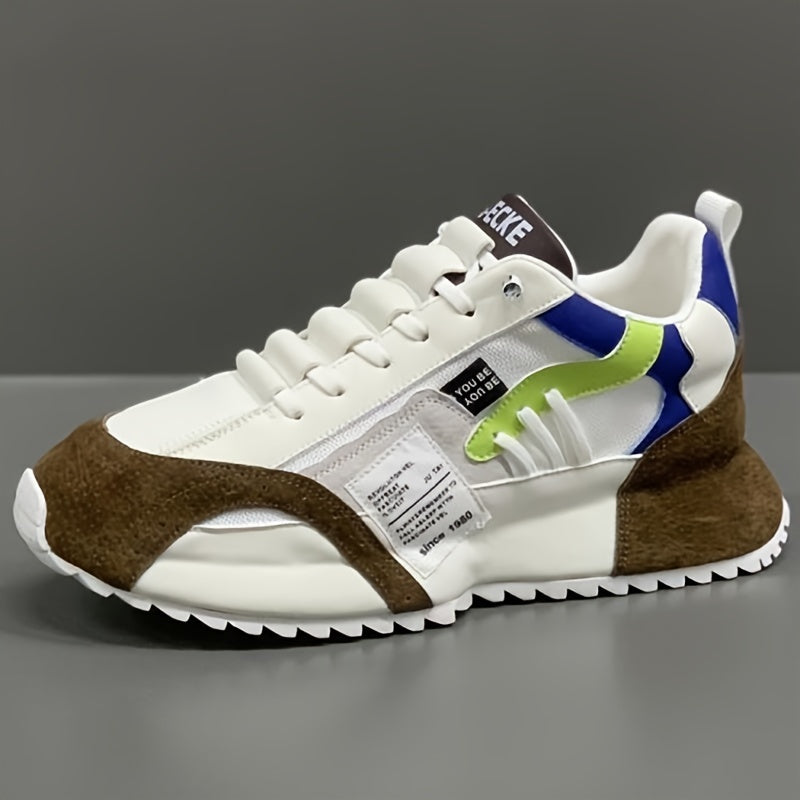 Bekväma, trendiga skor för jogging och camping