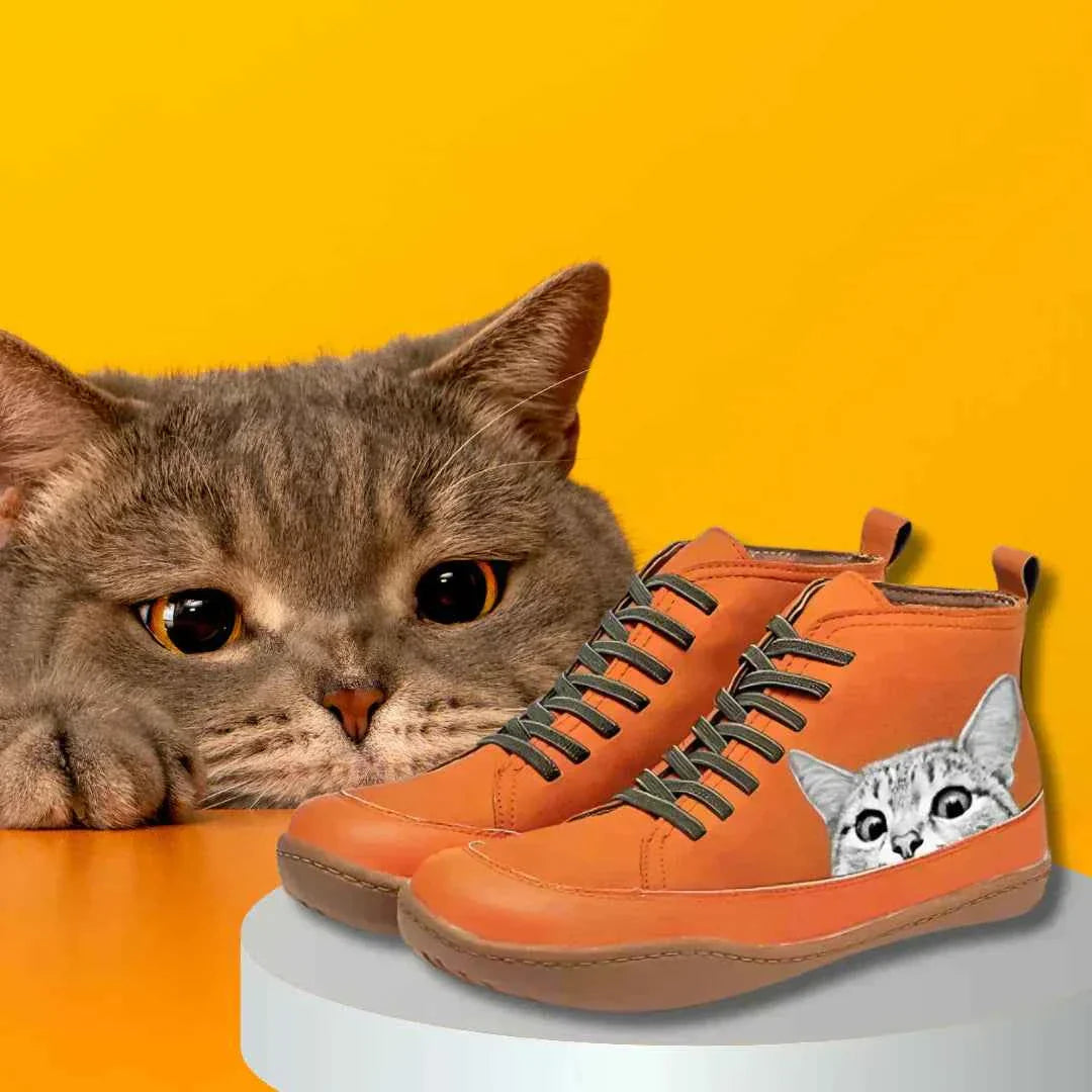 Cat - Snygga Läderstövlar med Kattmotiv