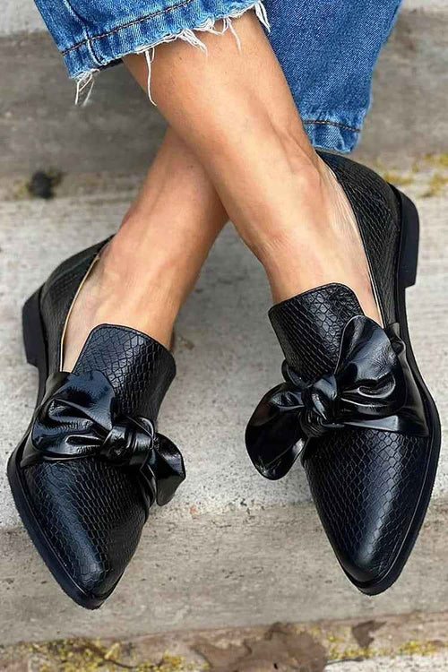 Desiree - Svarta Loafers med Glänsande Rosett