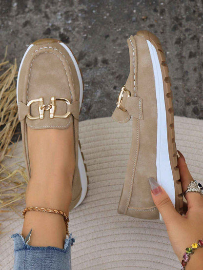 Madeleine - Eleganta Loafers med Spändetalj