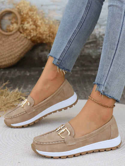 Madeleine - Eleganta Loafers med Spändetalj