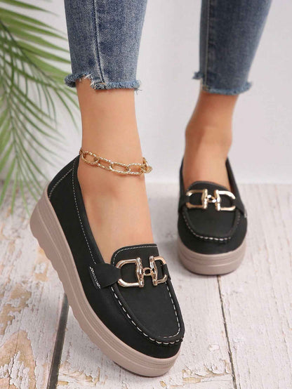 Madeleine - Eleganta Loafers med Spändetalj