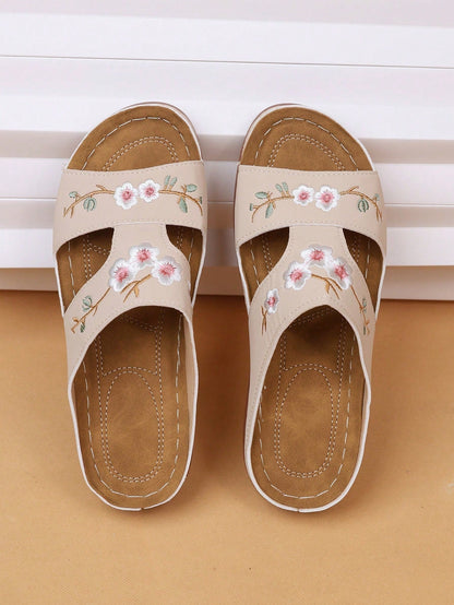 Nina - Blommiga sandaler