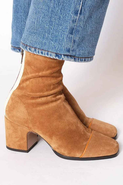 Vilma - Mockaboots med Dragkedja för Stilren Komfort