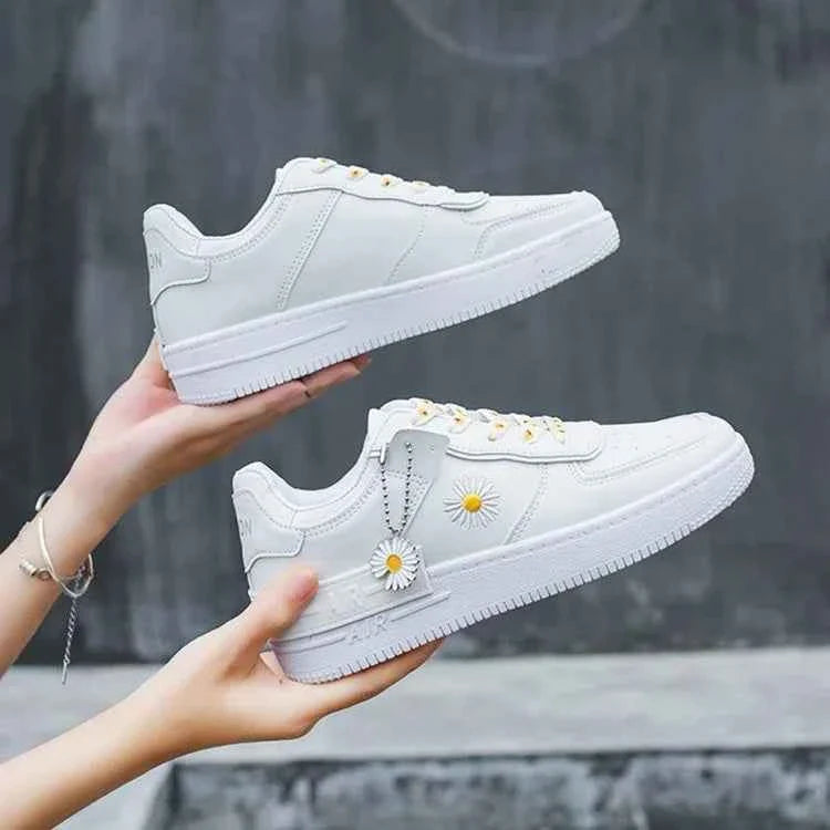 Koreasnörd - Koreanska Snörsneakers med Platt Sula för Daglig Komfort