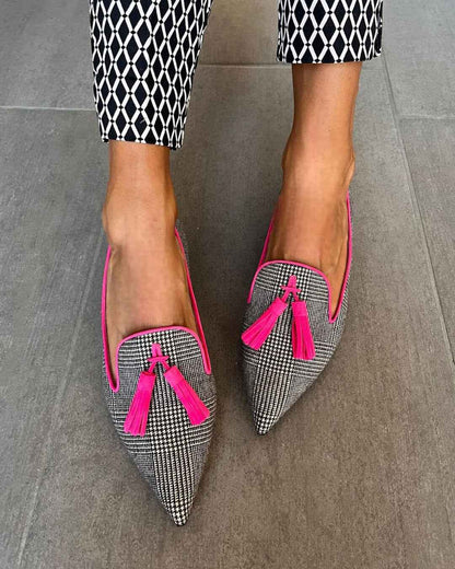 Fluorescerande Loafer - Spetsig Loafer med Fluorescerande Tofsar