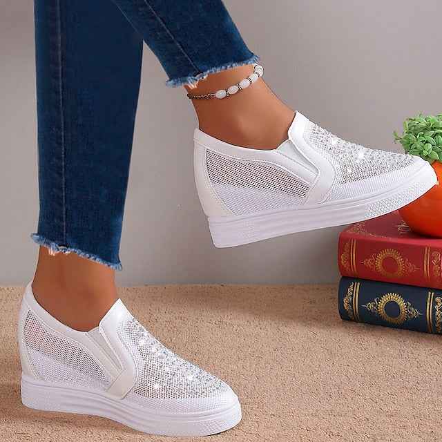 Kristallsneaker - Sneakers med Vita Kristalldetaljer