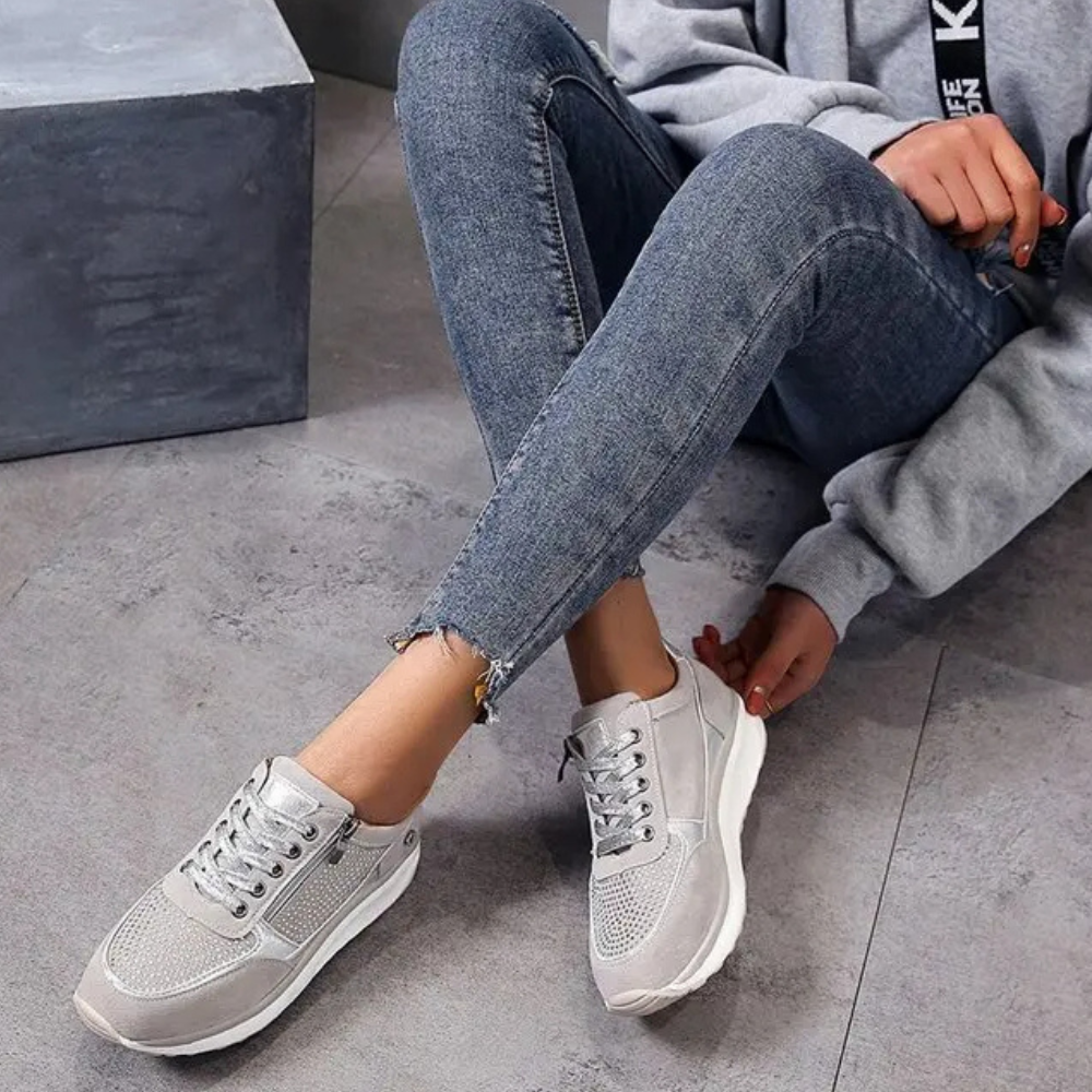 Plattformssneaker - Vulkaniserade Plattformssneakers med Förhöjd Stil och Heldagskomfort