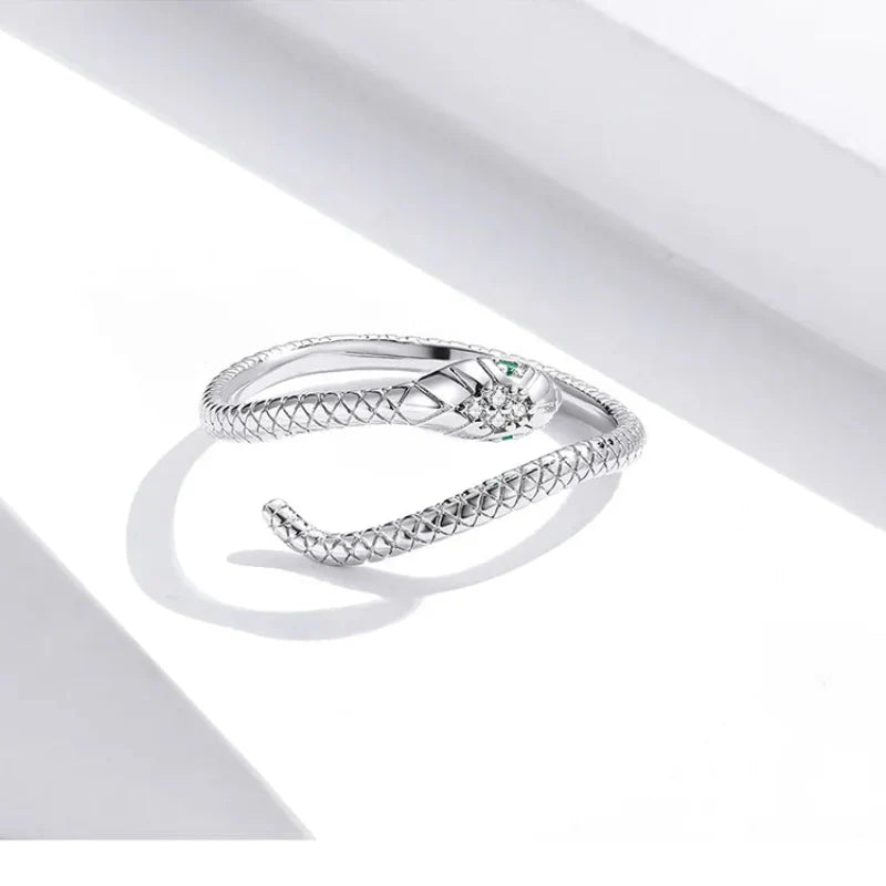 Nightfang sterlingsilverring