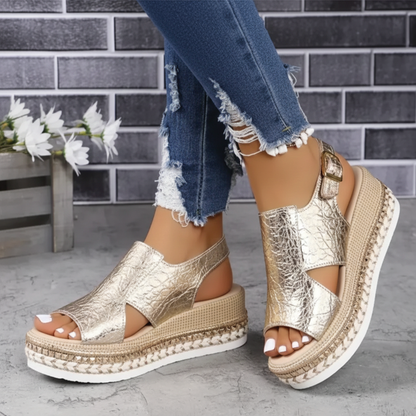 Sandra - Plattformssandaler med slingback