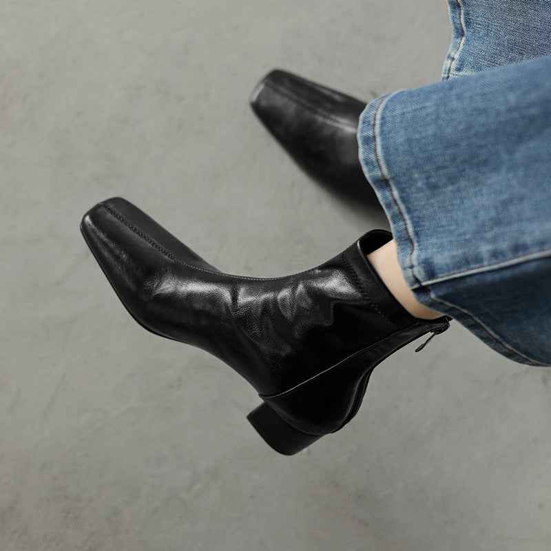 Elsa - Stövlar med Blockklack för en Elegant och Bekväm Look