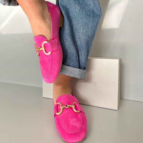 Guldchic - Lyxiga Loafers med Guldiga Detaljer för Mödolös Chic