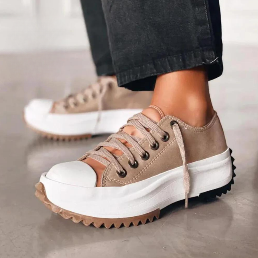Ekbrun - Snygga Vardagssneakers för Dam