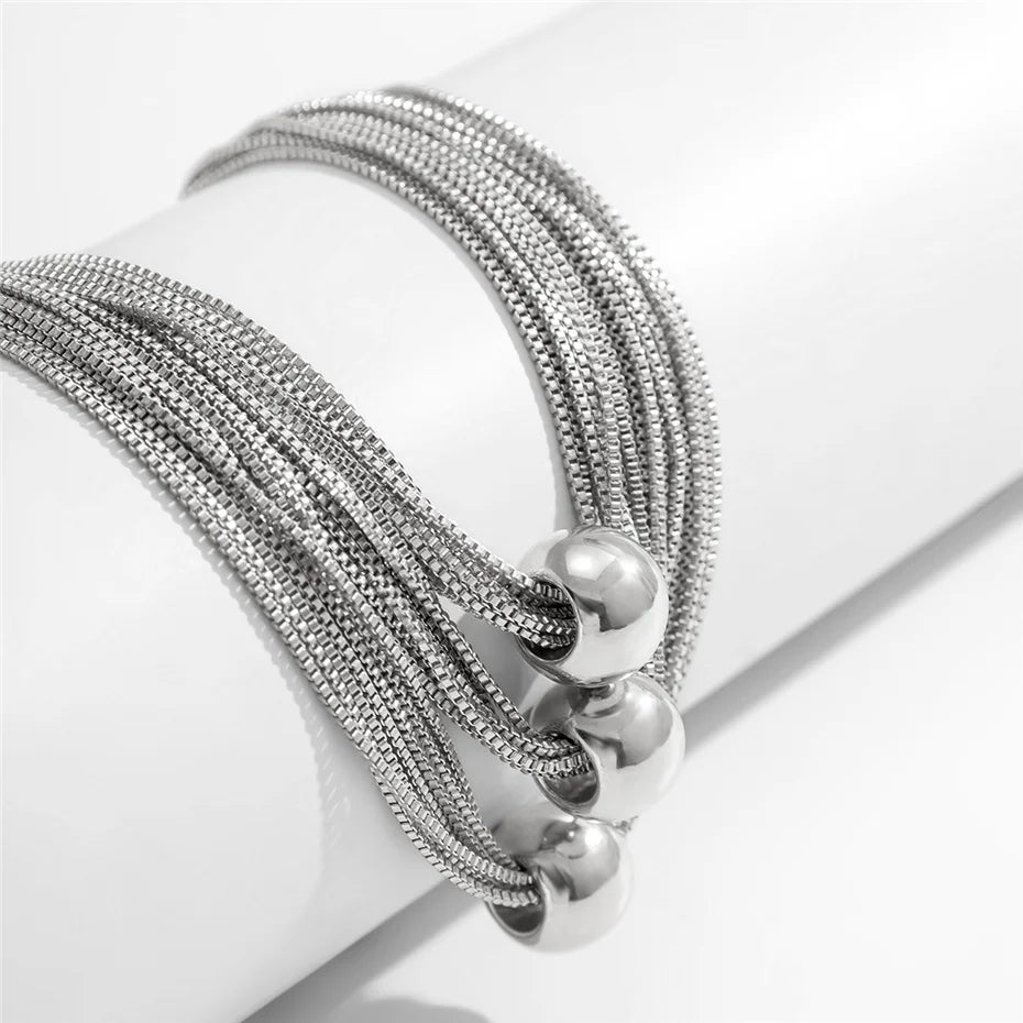 Nocturne draperat halsband med bollar