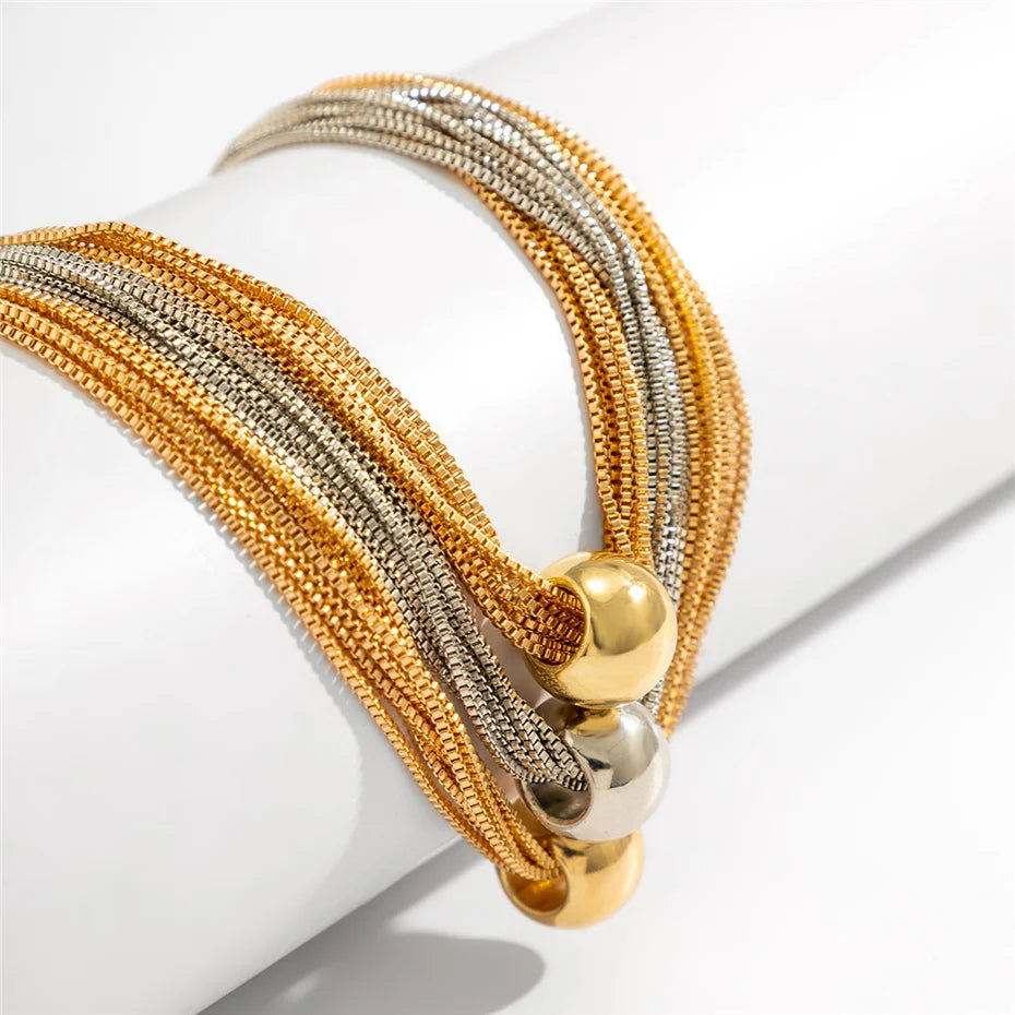 Nocturne draperat halsband med bollar