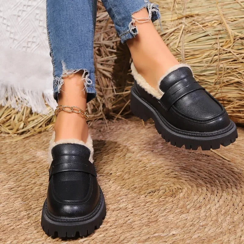 Keller Sherpa-fodrad Plattformloafers