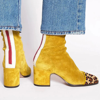 Larynvelle - Sportiga Ankelboots med Medelhög Klack för Trendig och Bekväm Look