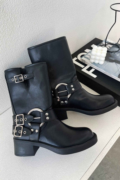 Elin - Eleganta Svarta Sneakers med Platt Sula för Dam