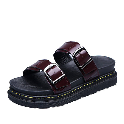 Tova - Sandaler med Spänne och Flexibel Platåsula